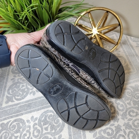 B.O.C. Howell Tooled Leather Flats Loafers Clogs Size 6.5 - Picture 10 of 16